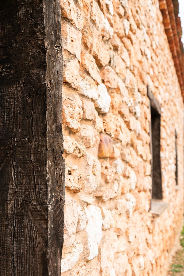 Detalle de la fachada de piedra